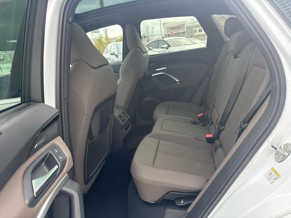 new 2025 Audi Q5 car, priced at $59,980