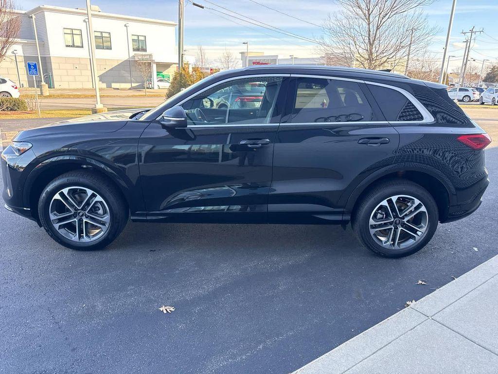 new 2025 Audi Q5 car, priced at $56,650