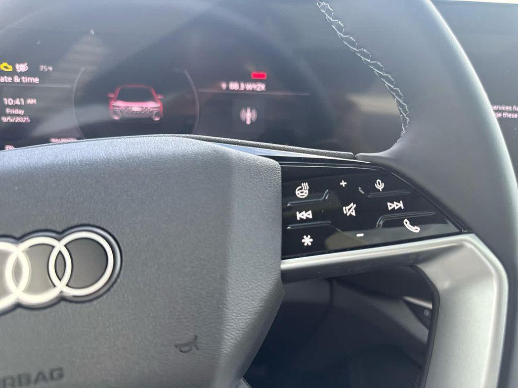 new 2025 Audi Q5 car, priced at $62,080