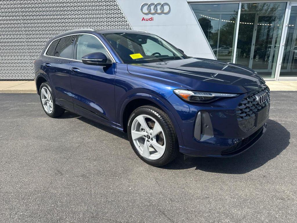 new 2025 Audi Q5 car, priced at $62,080