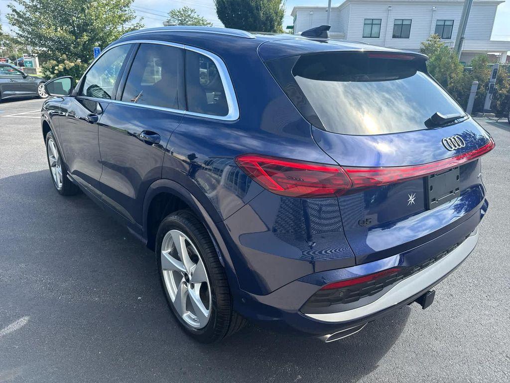 new 2025 Audi Q5 car, priced at $62,080