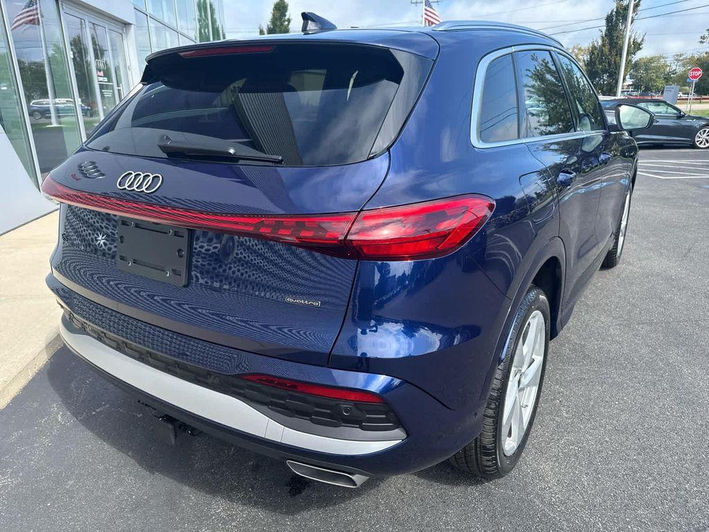 new 2025 Audi Q5 car, priced at $62,080