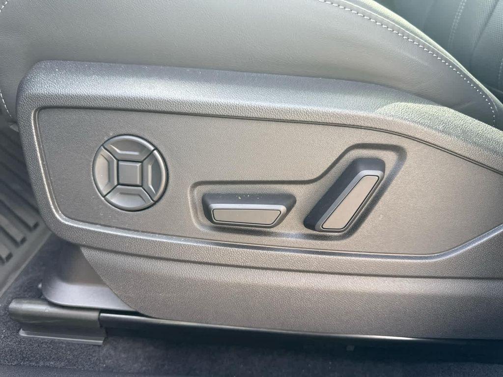 new 2025 Audi Q5 car, priced at $62,080