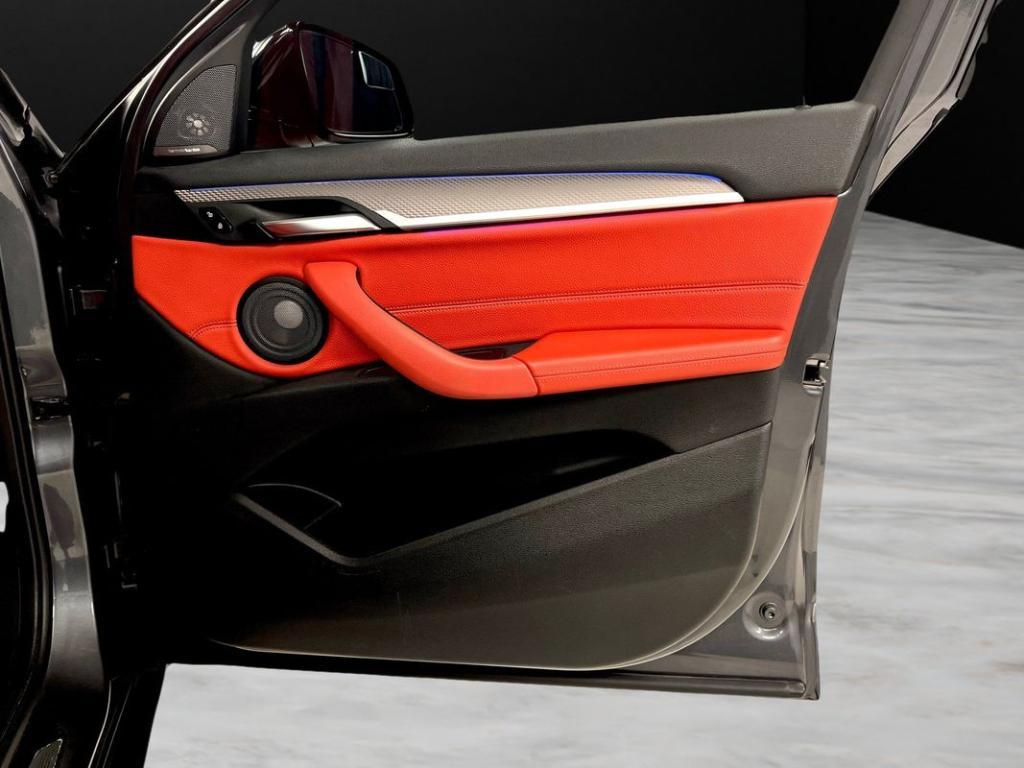 BMW X2 view 41