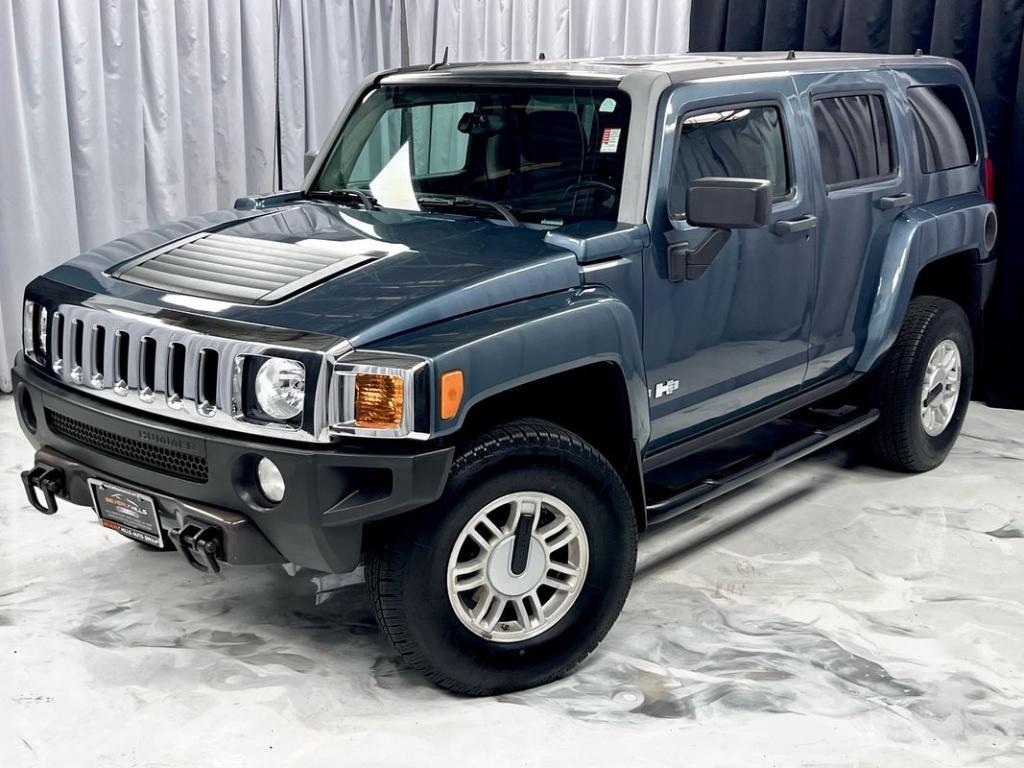 used 2006 Hummer H3 car, priced at $16,795