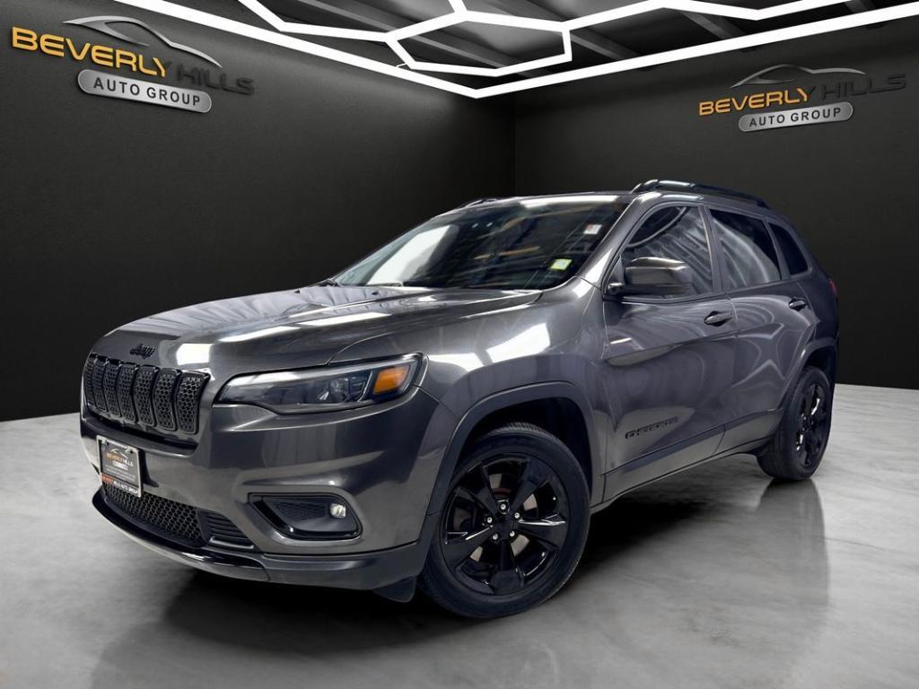 used 2020 Jeep Cherokee car, priced at $15,950