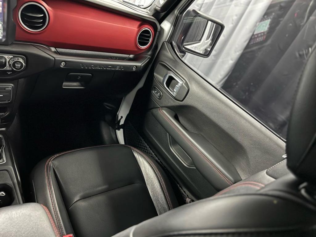 used 2021 Jeep Wrangler Unlimited car, priced at $37,950