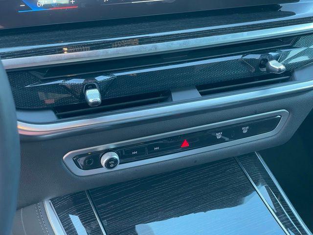 BMW X5 view 21