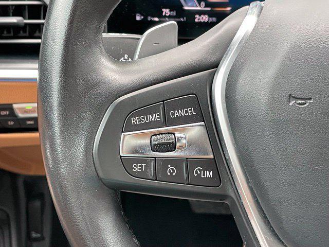 BMW 3 Series view 15