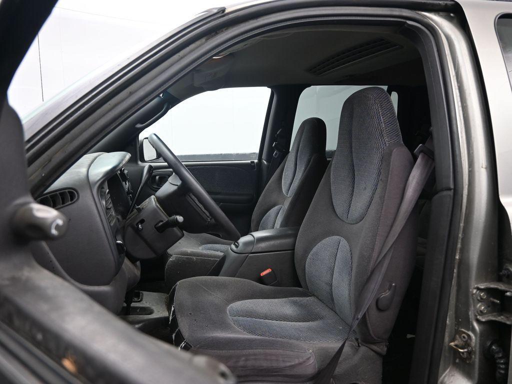 used 2000 Dodge Durango car, priced at $5,490