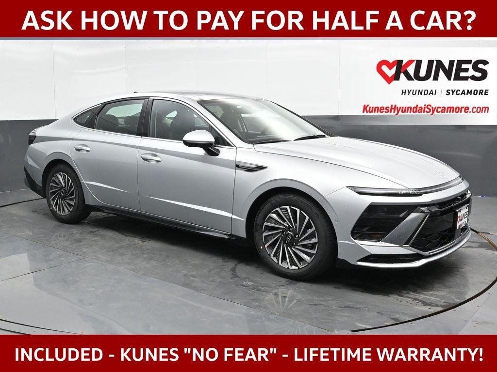new 2025 Hyundai Sonata Hybrid car, priced at $33,537