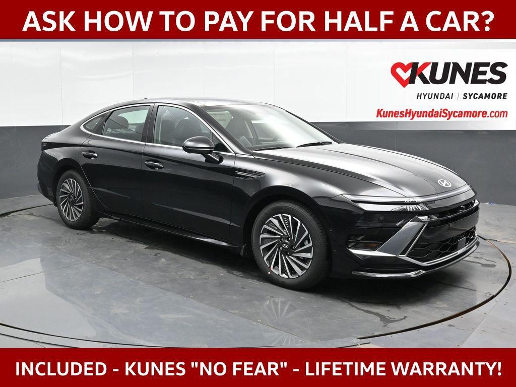 new 2025 Hyundai Sonata Hybrid car, priced at $33,514