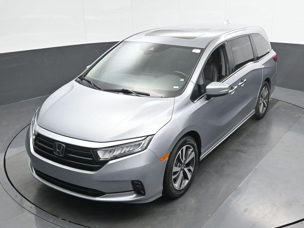 2024 Silver Honda Odyssey