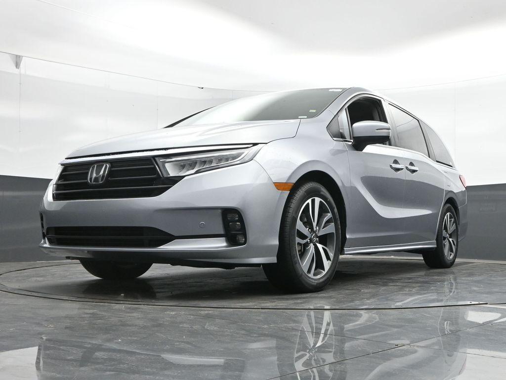 2024 Silver Honda Odyssey
