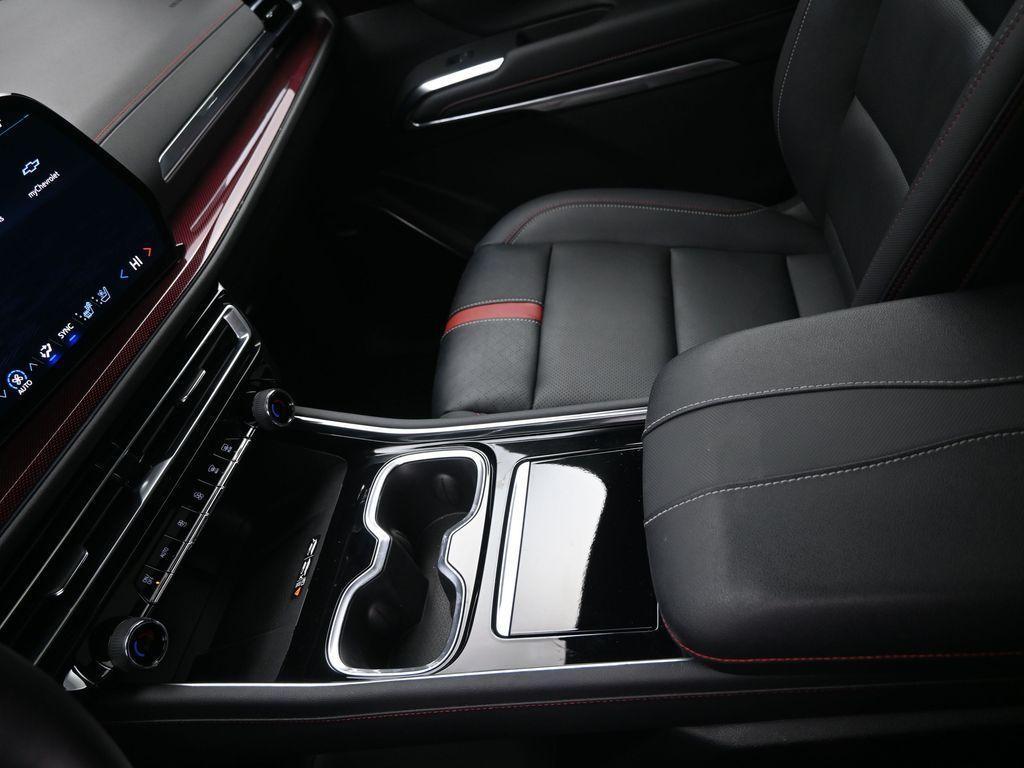 used 2024 Chevrolet Traverse car, priced at $47,834