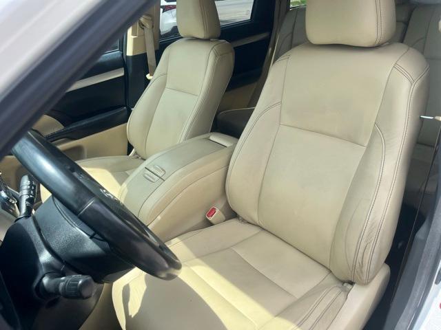 used 2018 Toyota Highlander Hybrid car, priced at $23,324