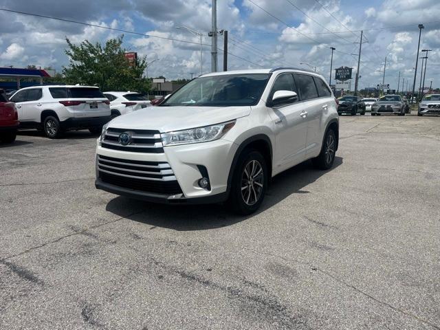 used 2018 Toyota Highlander Hybrid car, priced at $23,324
