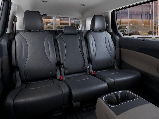 new 2026 Kia Carnival Hybrid car, priced at $42,346