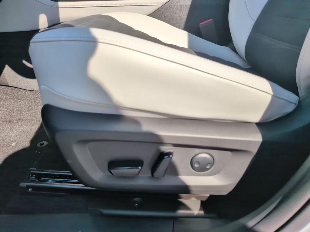 new 2026 Mitsubishi Outlander car, priced at $39,743