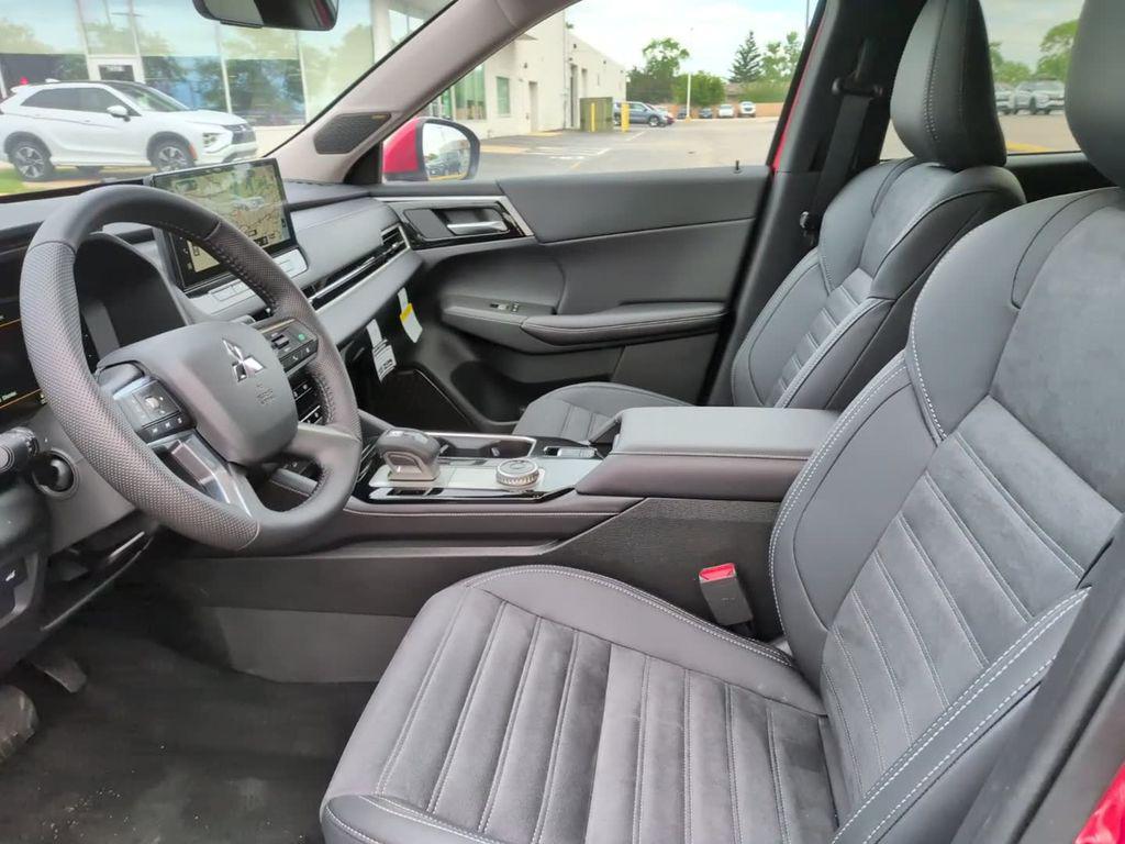 new 2026 Mitsubishi Outlander car, priced at $39,743