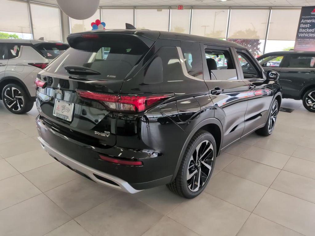new 2025 Mitsubishi Outlander car, priced at $39,723