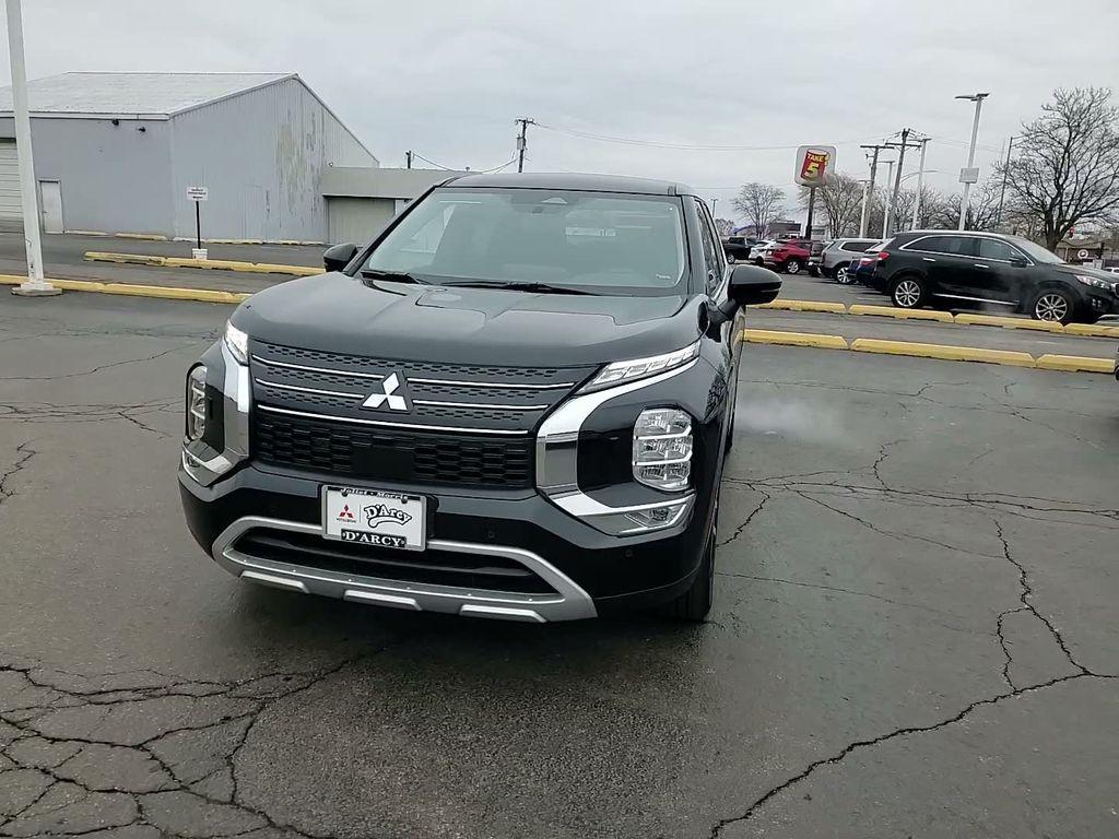 new 2025 Mitsubishi Outlander PHEV car, priced at $39,723