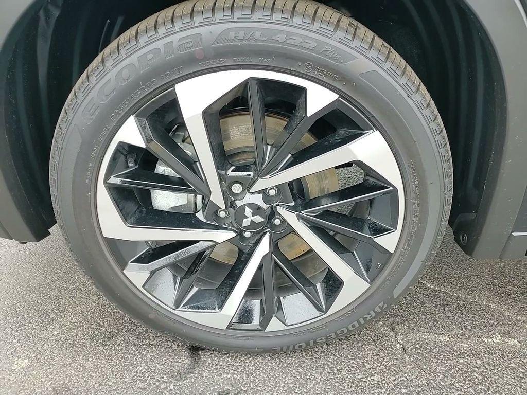 new 2025 Mitsubishi Outlander PHEV car, priced at $39,723