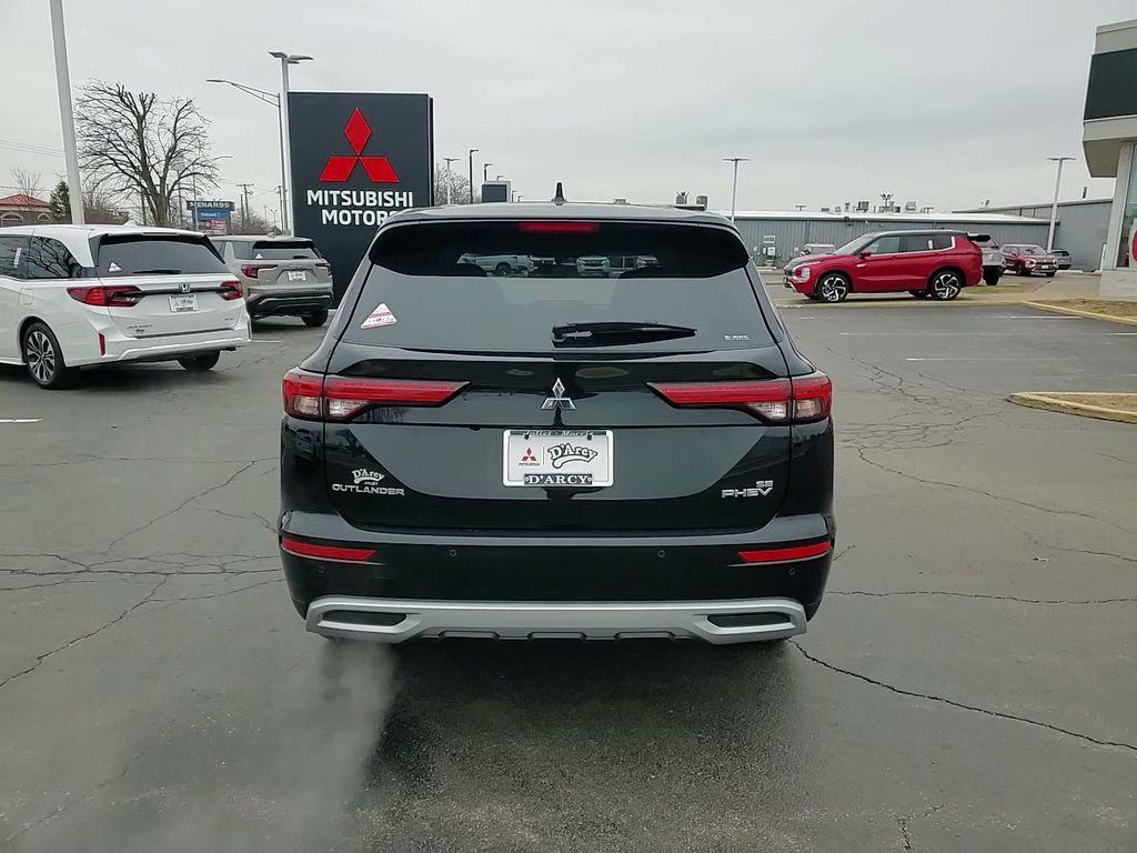 new 2025 Mitsubishi Outlander PHEV car, priced at $39,723