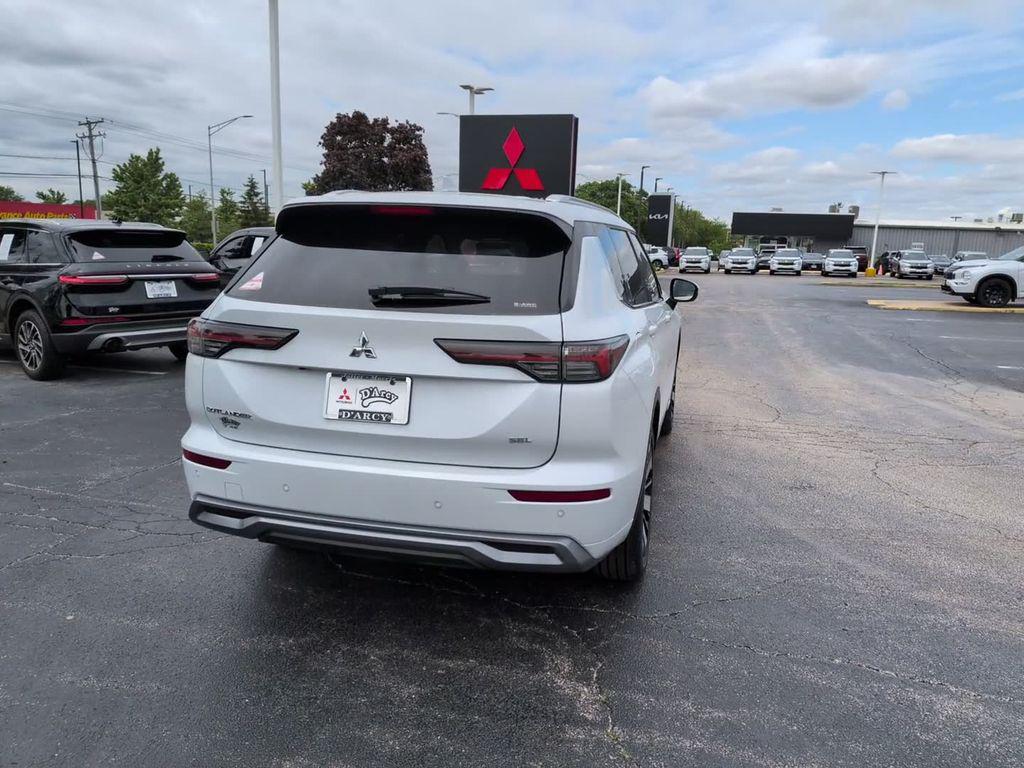 new 2026 Mitsubishi Outlander car, priced at $40,323
