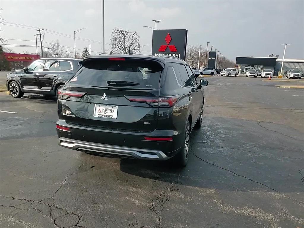 new 2026 Mitsubishi Outlander car