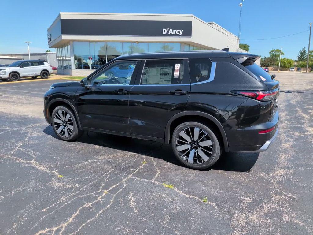 new 2026 Mitsubishi Outlander car, priced at $41,083