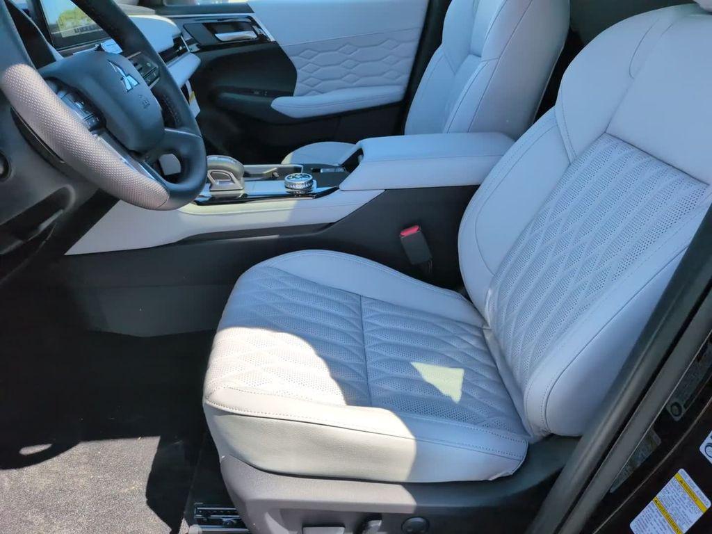 new 2026 Mitsubishi Outlander car, priced at $41,083