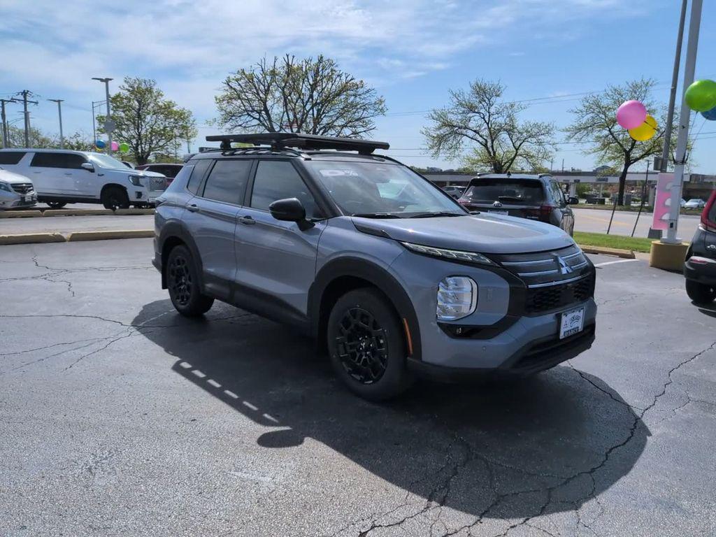 new 2026 Mitsubishi Outlander car, priced at $40,033