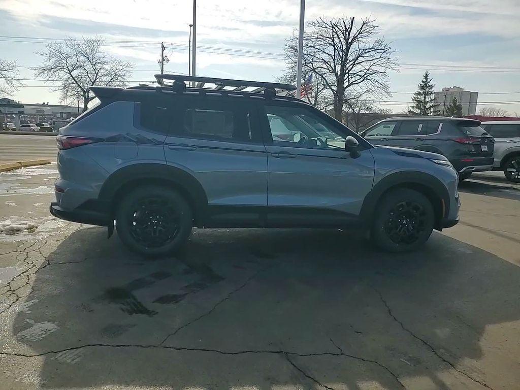 new 2026 Mitsubishi Outlander car, priced at $40,243