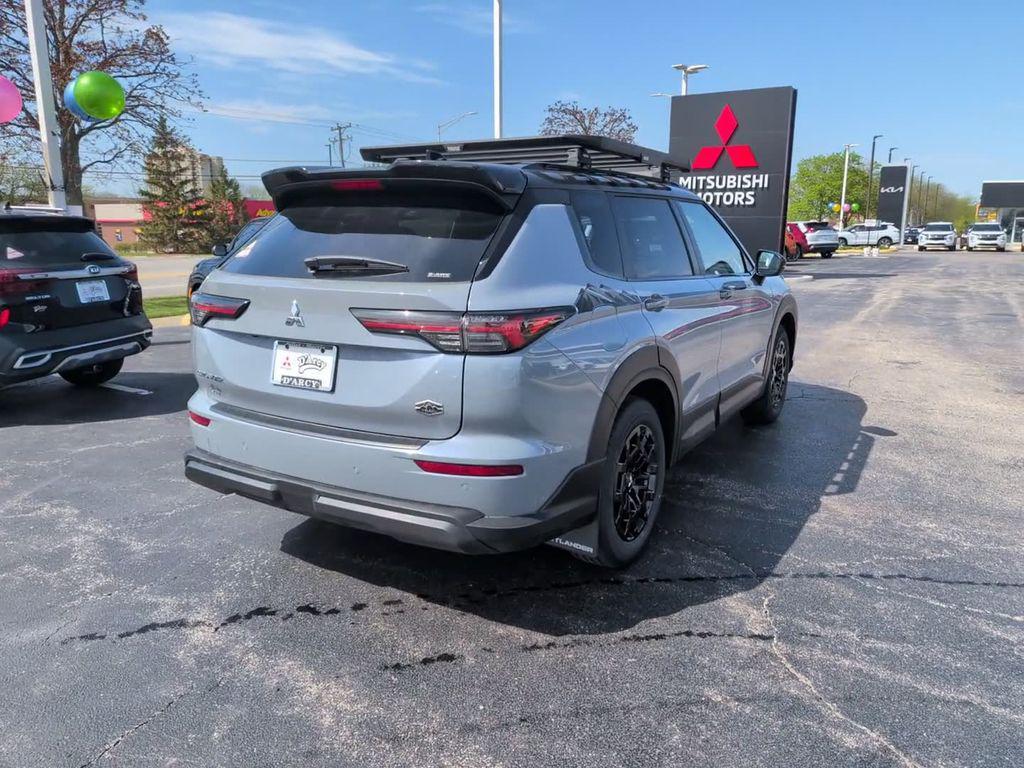 new 2026 Mitsubishi Outlander car, priced at $40,033