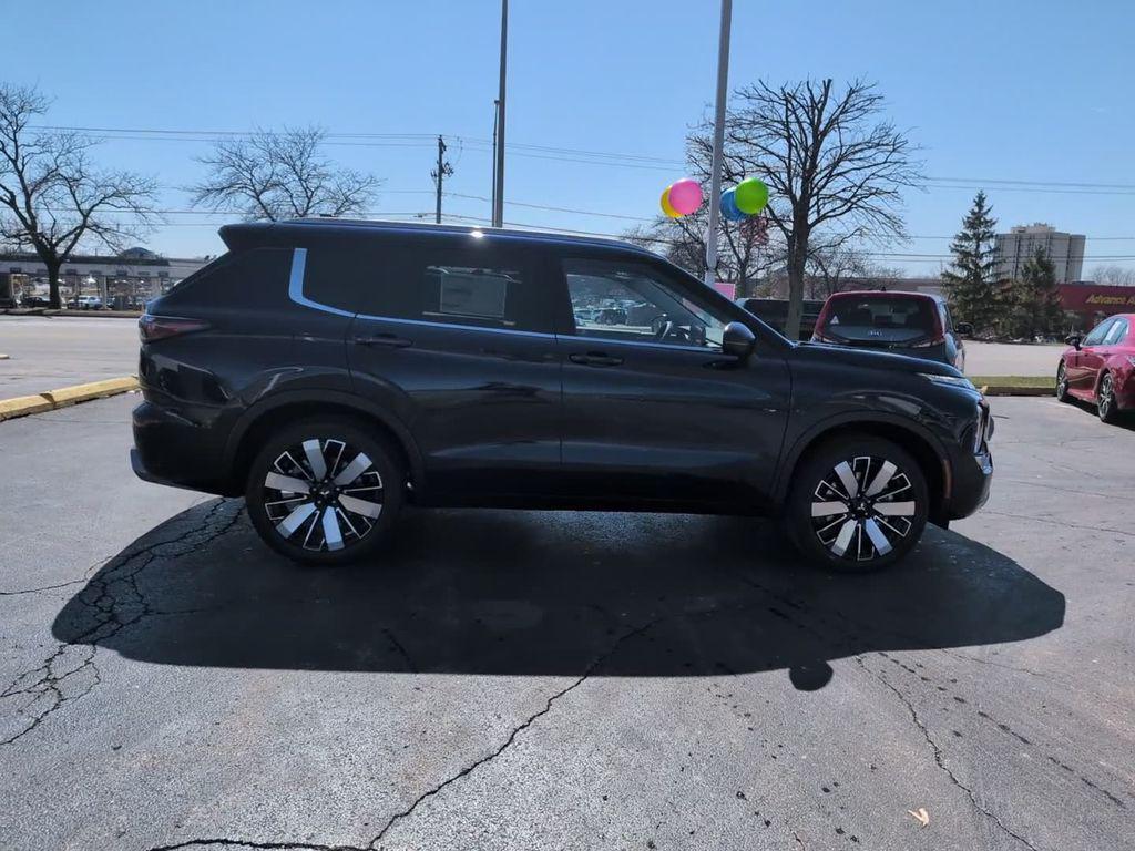 new 2026 Mitsubishi Outlander car, priced at $41,578