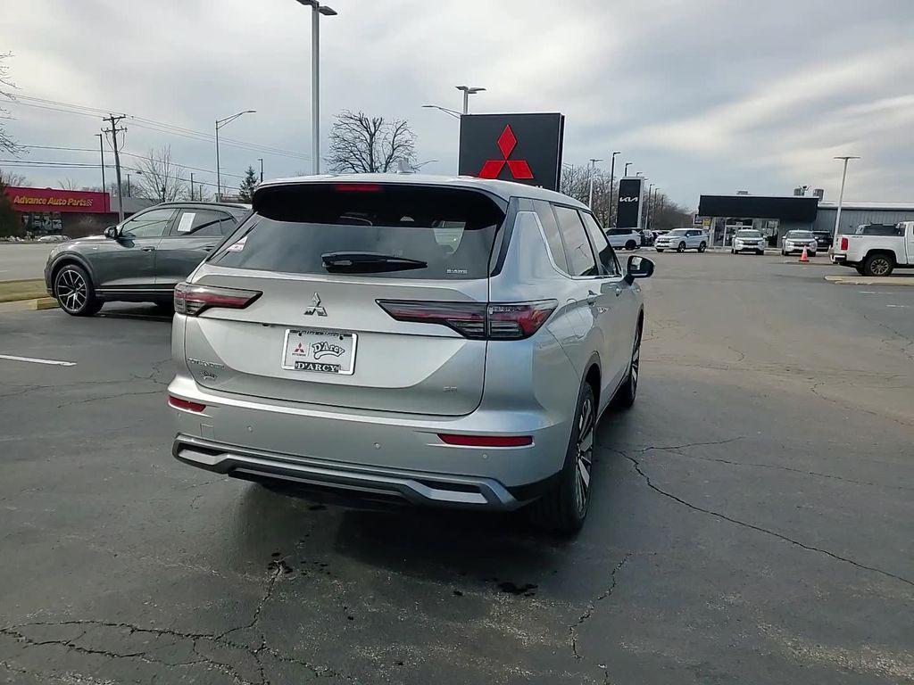 new 2026 Mitsubishi Outlander car, priced at $41,348