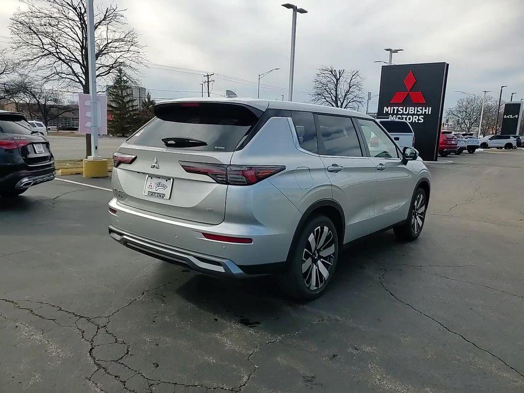 new 2026 Mitsubishi Outlander car, priced at $41,348