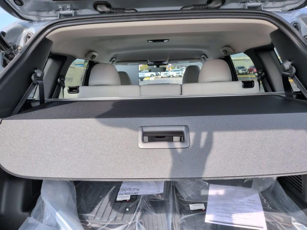 new 2026 Mitsubishi Outlander car, priced at $36,338