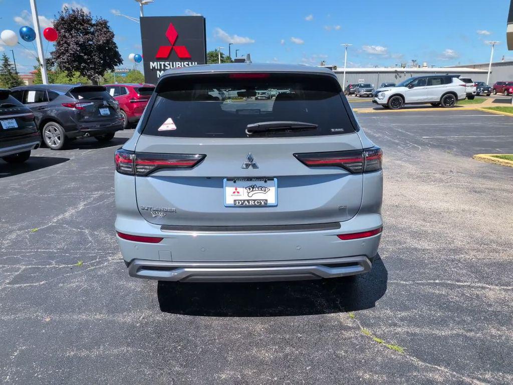 new 2026 Mitsubishi Outlander car, priced at $36,493