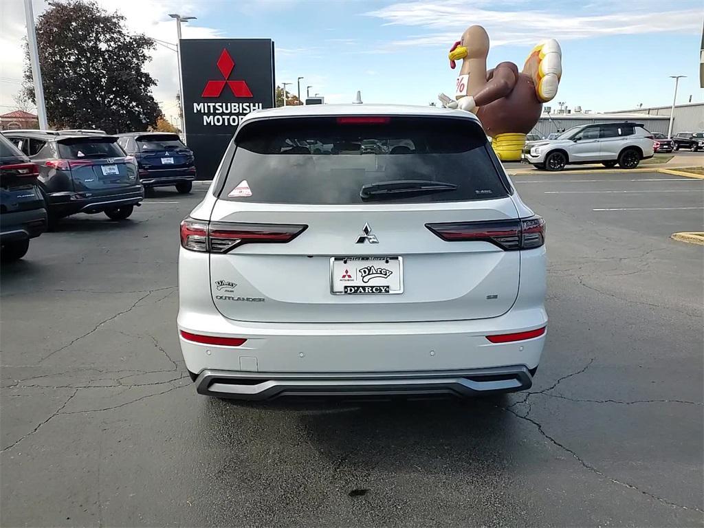 new 2025 Mitsubishi Outlander car, priced at $38,565