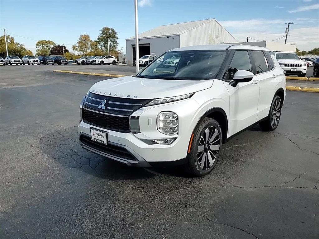 new 2025 Mitsubishi Outlander car, priced at $38,565