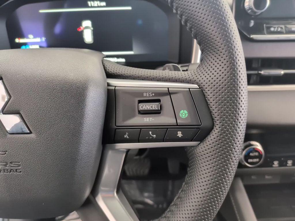 new 2025 Mitsubishi Outlander car, priced at $39,753