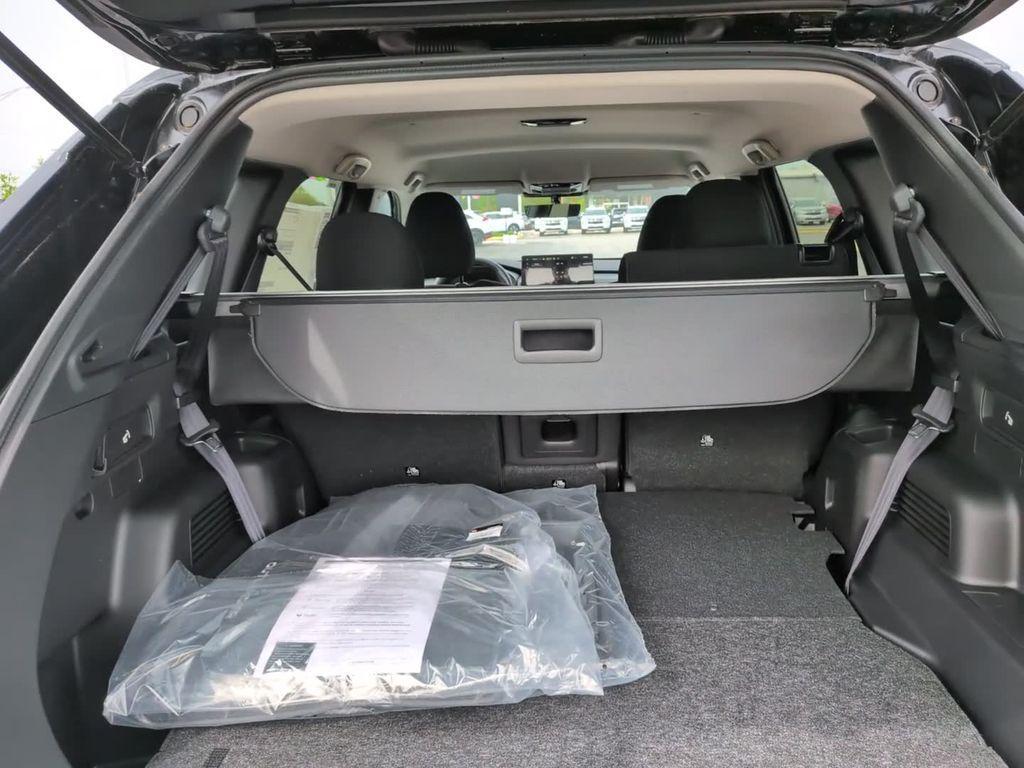 new 2026 Mitsubishi Outlander car, priced at $33,333