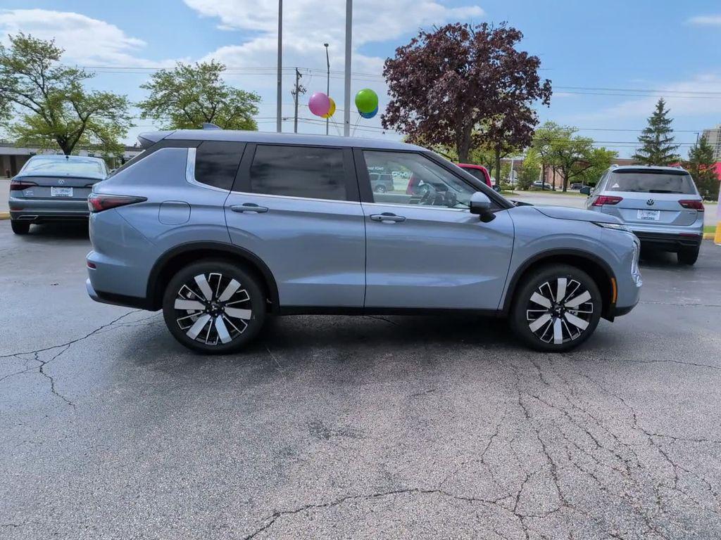 new 2026 Mitsubishi Outlander car, priced at $39,648