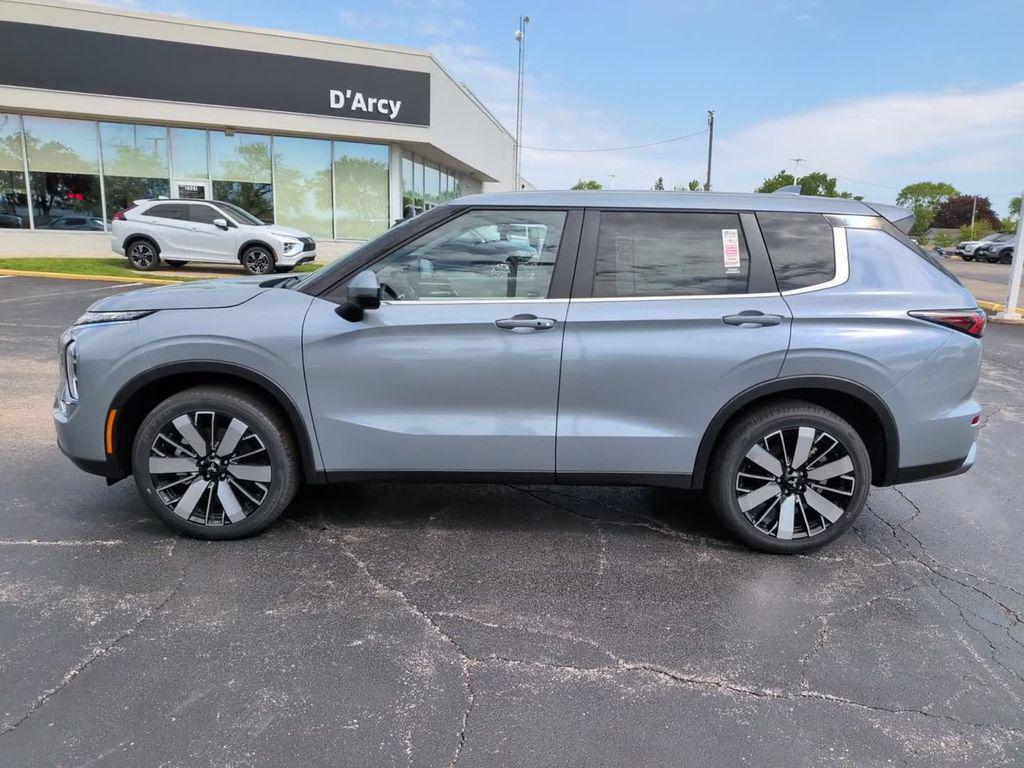 new 2026 Mitsubishi Outlander car, priced at $39,648