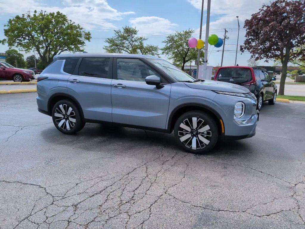 new 2026 Mitsubishi Outlander car, priced at $39,648