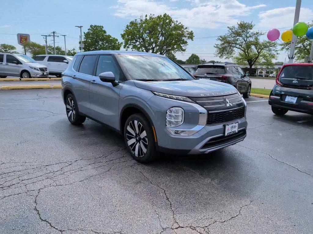 new 2026 Mitsubishi Outlander car, priced at $39,648