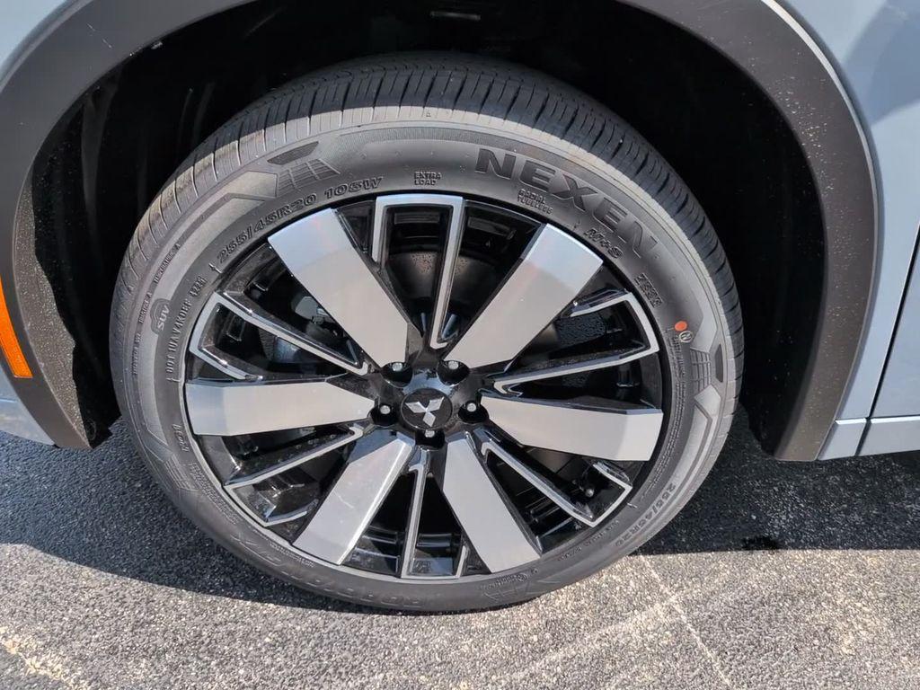 new 2026 Mitsubishi Outlander PHEV car, priced at $56,903