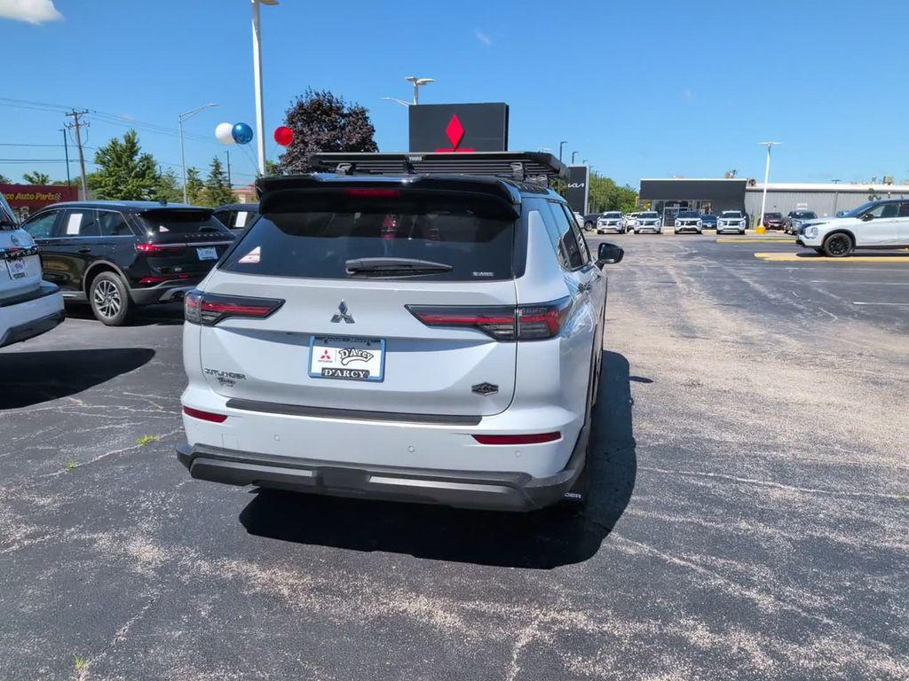 new 2026 Mitsubishi Outlander car, priced at $39,388